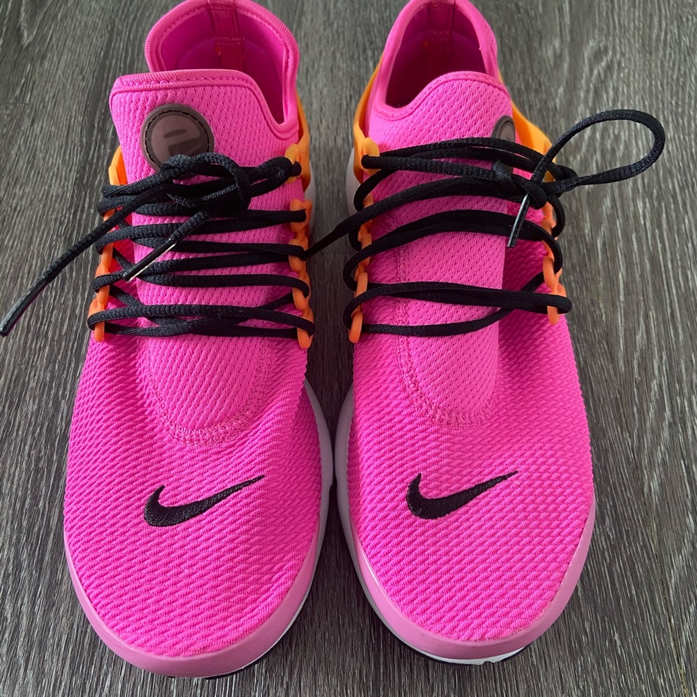 Womens Nike Air Presto size 9